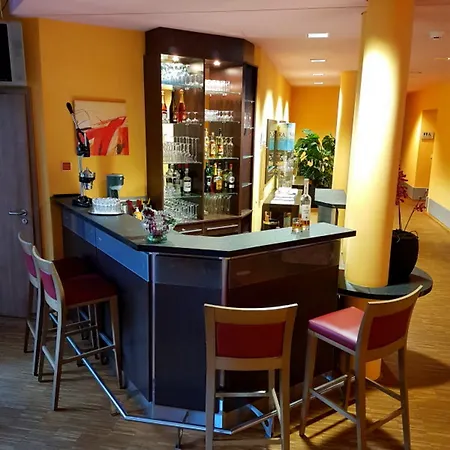 Nashira Kurpark Hotel 4*