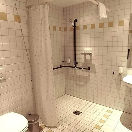 Nashira Kurpark Hotel 4*