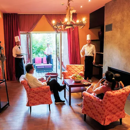 Hotell Nashira Kurpark Bad Herrenalb
