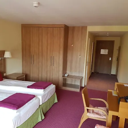 Hotel Nashira Kurpark -100 Prozent Barrierefrei- 4*
